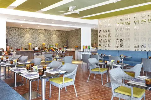 Radisson Hotel Kandy in Kandy — foto 13