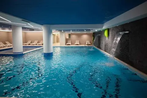 Doanesia Premium Hotel & Spa in Tirana — foto 6