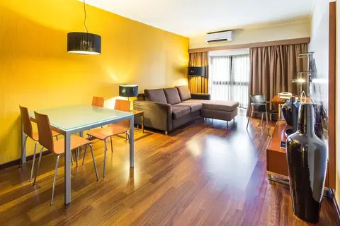 Legendary Lisboa Suites in Almada — foto 28