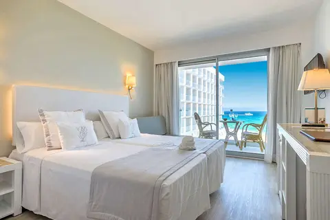 Playa Esperanza Resort in Playa de Muro — foto 4