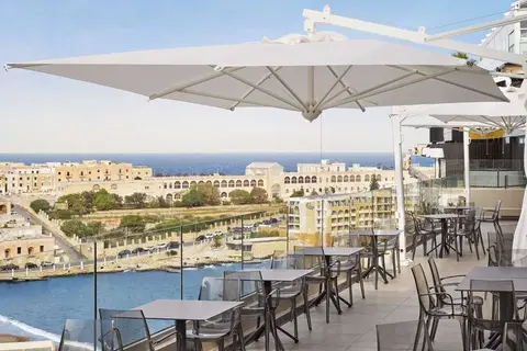 Holiday Inn Express Malta in San Ġiljan — foto 9