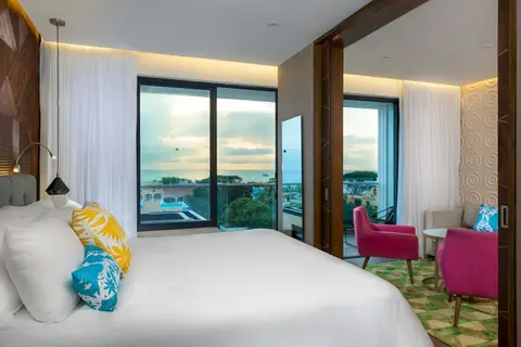 The Fives Downtown Hotel & Residences, Curio Collection by Hilton in Playa del Carmen, foto 19