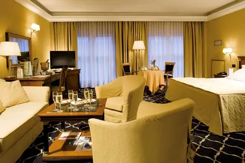 Ramada Naples in Napels, foto 14