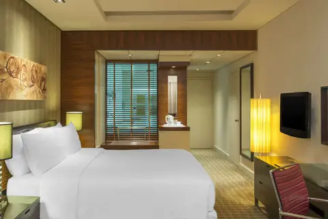 Majestic Premier Hotel in Dubai — foto 28