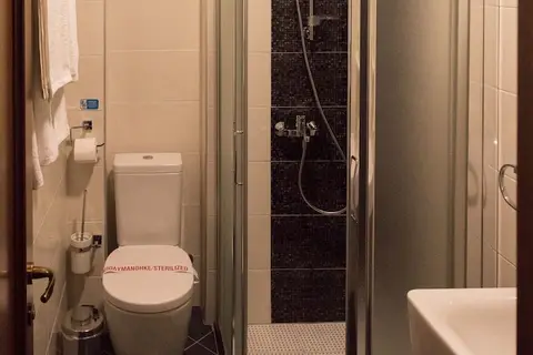 Hotel Argjiro in Gjirokastra — foto 9
