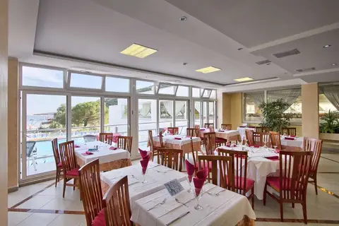 Hotel Mimosa Lido Palace in Labin — foto 6