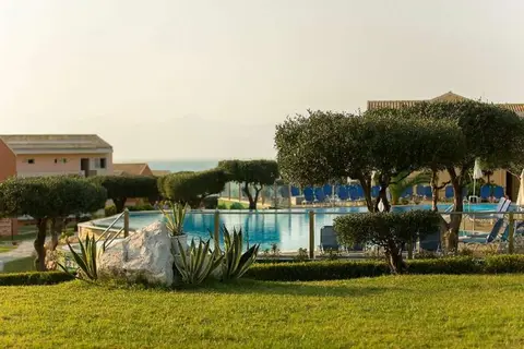Mareblue Beach Resort in Περίθεια — foto 21