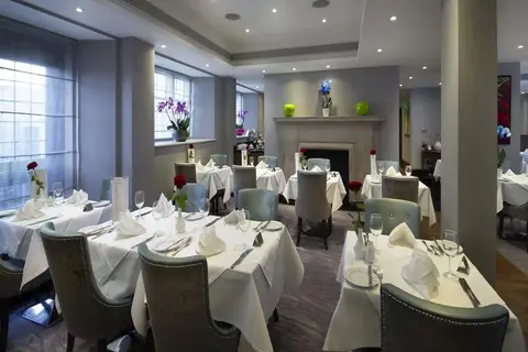 The Wellington in Londen — foto 10