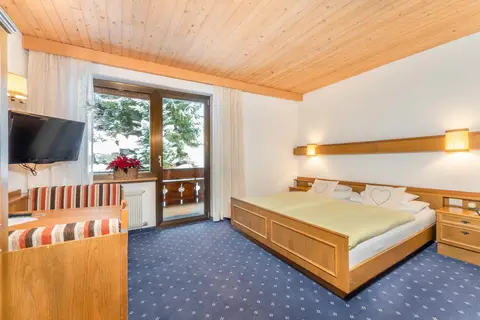 Hotel Pontives in Lajen - Laion — foto 2