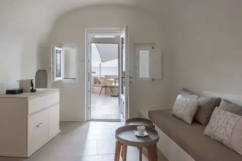 Oia Castle Luxury Suites in Δημοτική Ενότητα Οίας — foto 9