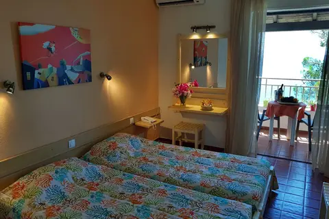 Hotel Nautilus Barbati in Μπαρμπάτι — foto 13