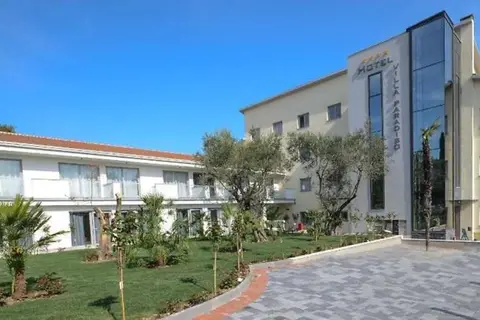 Villa Paradiso Suite in Moniga del Garda — foto 28