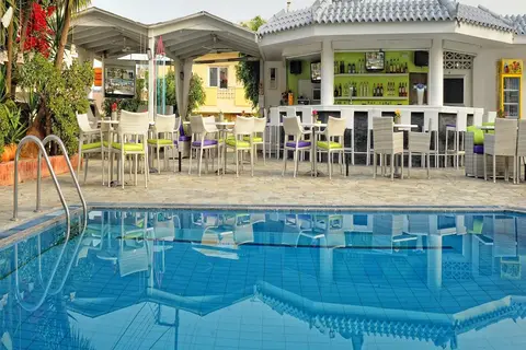 Kristalli Hotel Apartments in Δημοτική Ενότητα Μαλίων — foto 21