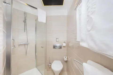 Carlton Hotel Buda Castle in Boedapest, foto 9