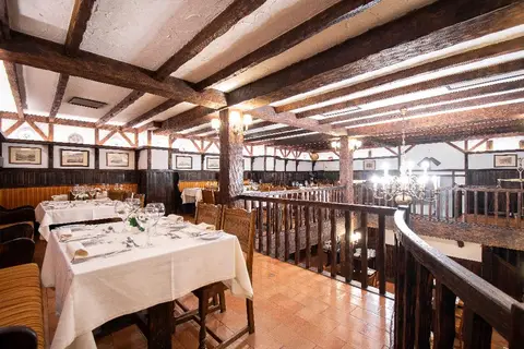 SANA Rex Hotel in Almada — foto 27
