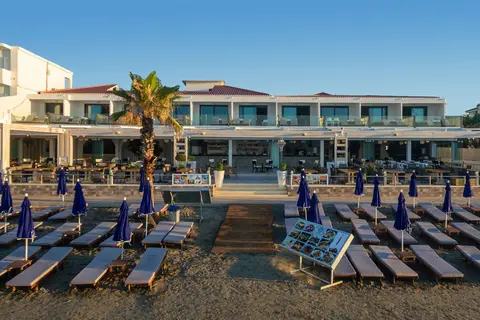 Mandala Seafront Suites in Δημοτική Ενότητα Λαγανά — foto 2