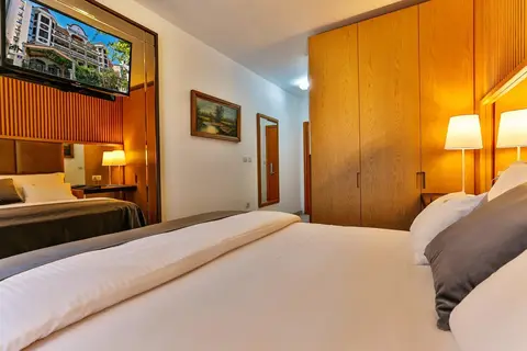 Villa Dvor Kornic in Budva — foto 24
