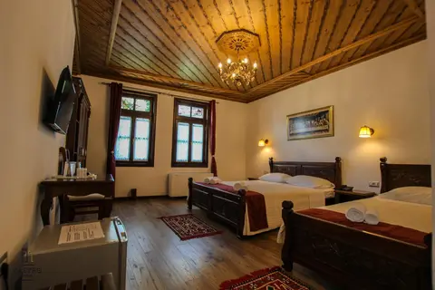 Hotel Kastro in Gjirokastra — foto 22