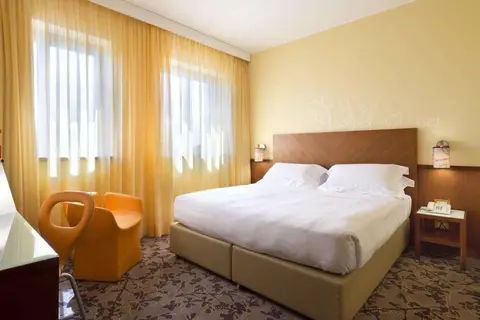 UNAHOTELS Mediterraneo Milano in Milaan — foto 4