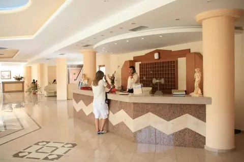 Hotel Lavris Paradise in Gazi Municipal Unit, foto 7