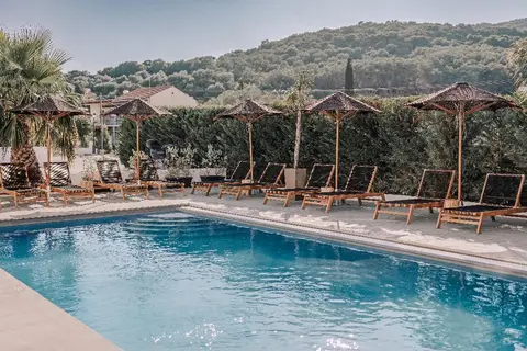 Olive Grove Suites Boutique Hotel in Δημοτική Ενότητα Μελιτειέων — foto 13