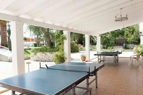 Elea Beach in Δασσιά — foto 12