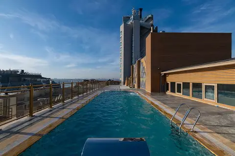 Ramada by Wyndham Istanbul Pera in Beyoğlu — foto 2