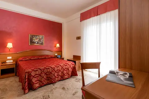 Hotel Tiffany in Misano Adriatico — foto 4