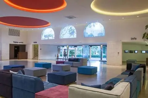 Slovenska Plaza Resort in Budva — foto 18