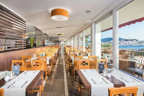 Hotel Zora in Općina Primošten — foto 7