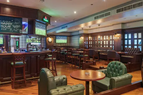 Mövenpick Hotel & Apartments Bur Dubai in Dubai — foto 9
