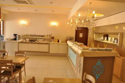 Grand Anzac Hotel in Çiğli — foto 13