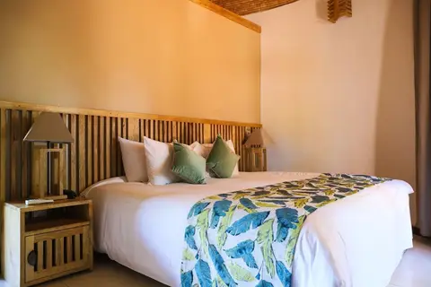 Royam Hotel in Saly — foto 2