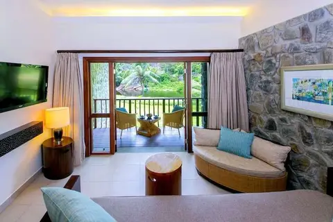Kempinski Seychelles Resort in Baie Lazare — foto 23