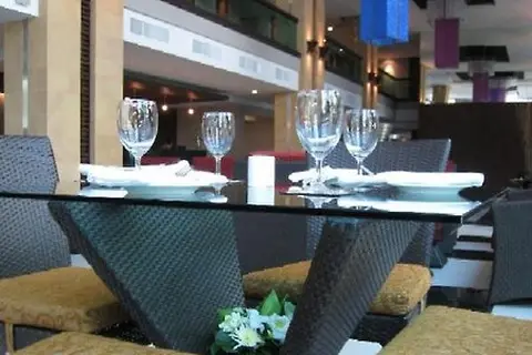 Hotel Tara Mantra Cha Am in เทศบาลเมืองชะอำ — foto 9