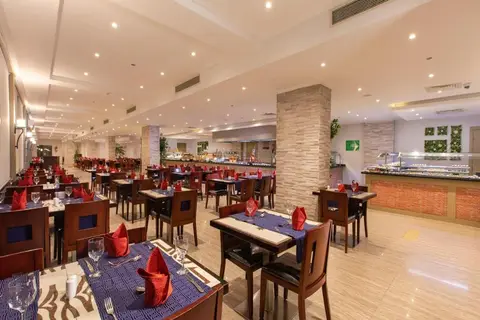 Naama BAY Suites & SPA in وادي النعامة — foto 7