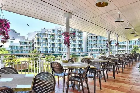Hotel Sandy Beach in Оброчище — foto 5