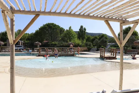 Camping International D Aups foto 16