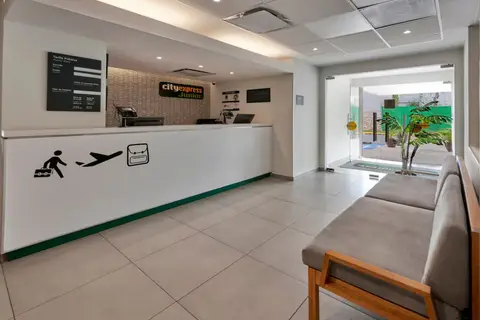 City Express Plus by Marriott Cancún Aeropuerto Riviera in Cancún, foto 12