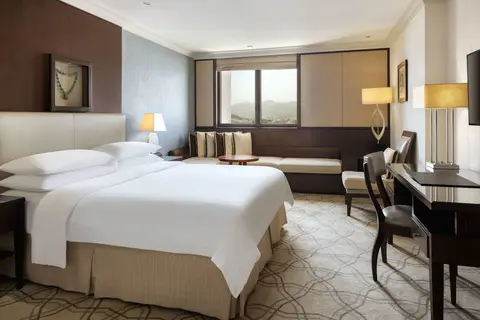 Sheraton Oman Hotel in Muskaatdruif — foto 7