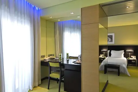 SANA Capitol Hotel in Almada — foto 5