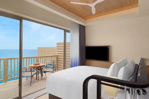 Avani+ Fares Maldives Resort in Fares Island, foto 24