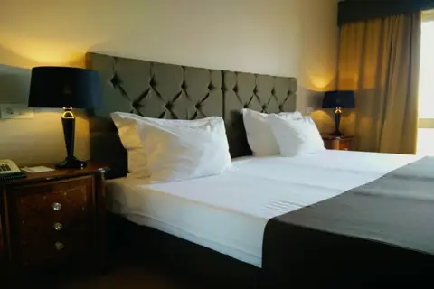 Golden Tulip Porto Gaia Hotel & Spa in Vila Nova de Gaia — foto 2