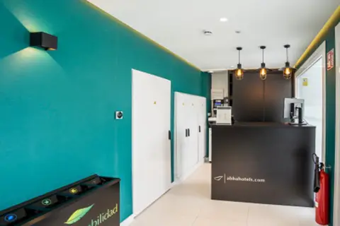 abba Apartments Playa de Gros in San Sebastian — foto 3