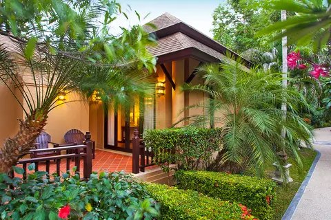 Hotel The Fair House Beach Resort in บ้านเฉวงน้อย — foto 8