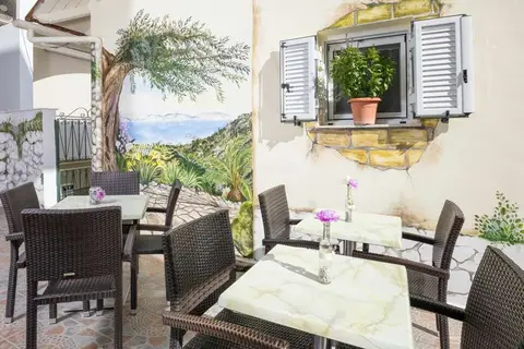 Bella Vista Hotel & Studios in Μπενίτσες — foto 12