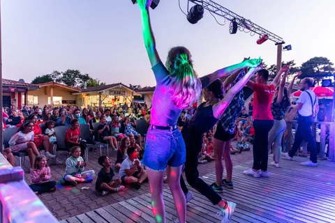 Camping Le Soleil Des Landes foto 15