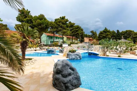 Matilde Beach Resort in Cres — foto 2