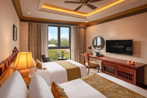 Silk Path Grand Hue Hotel in Hue — foto 2