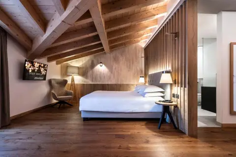 Hotel Ciampedie Luxury Alpine Spa in San Giovanni di Fassa — foto 18